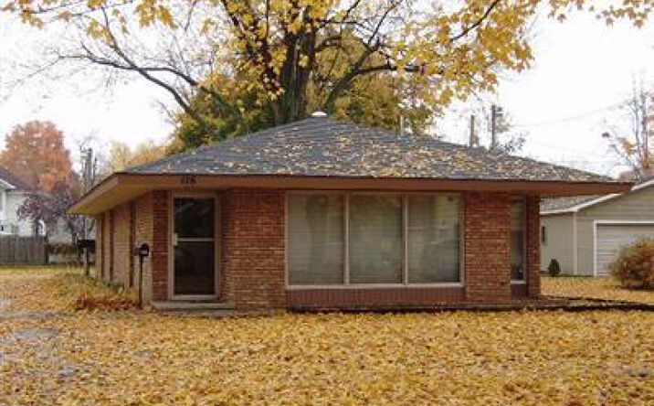 116 S Fourth Street, Sturgis