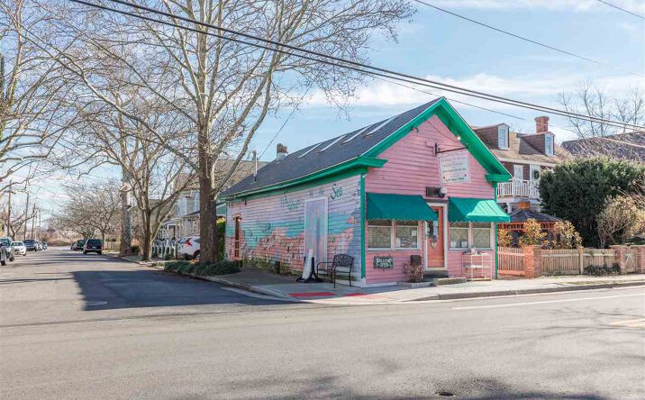 139 N Broadway, West Cape May