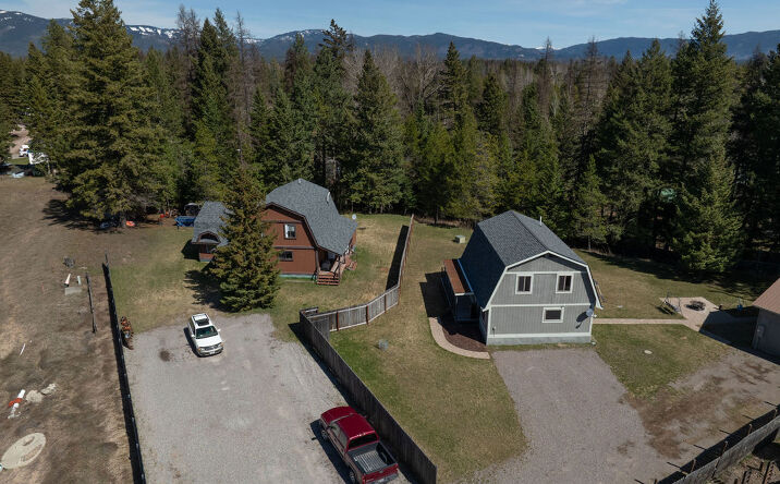 3819 MT Hwy 40 W, Columbia Falls