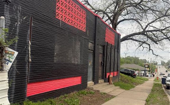 5528 Prospect Avenue, Kansas City