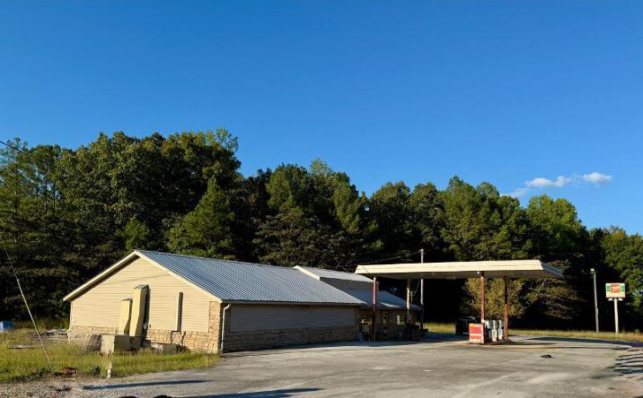 125 HWY 247, RUSSELLVILLE