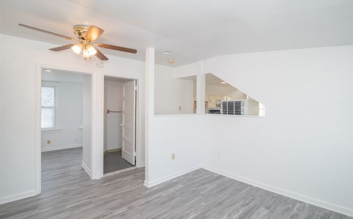 326 W POPLAR Avenue, Wildwood
