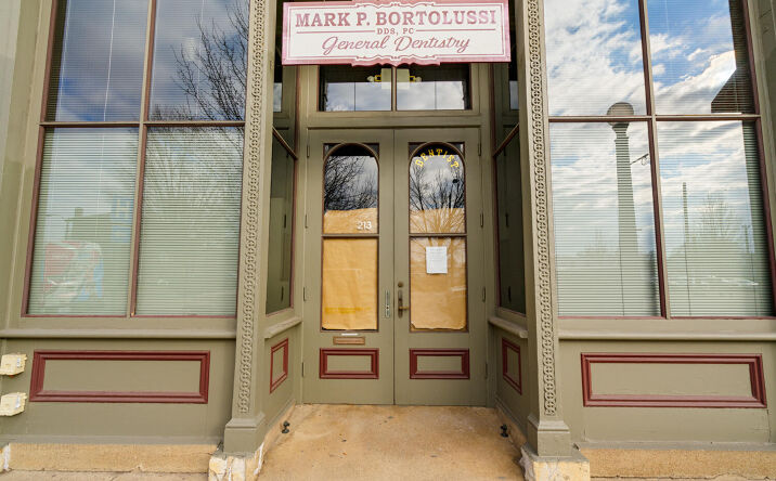 213 E Michigan Avenue, Marshall