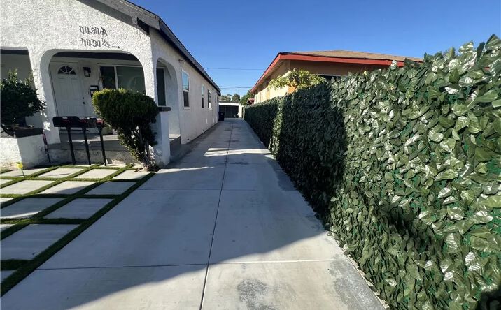 1131 E 21st, Long Beach