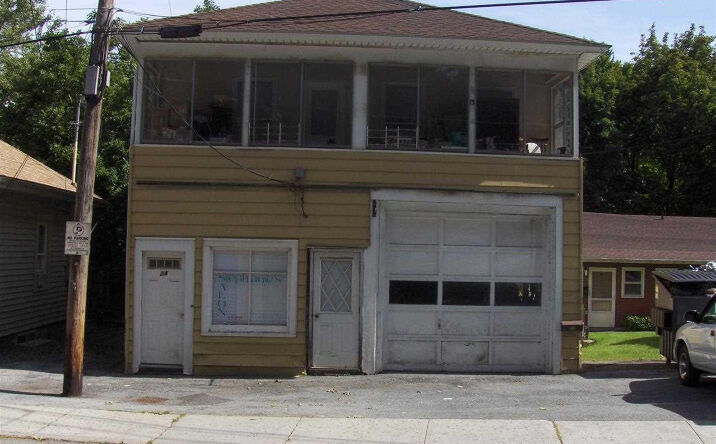 24 Vineyard Avenue, Highland