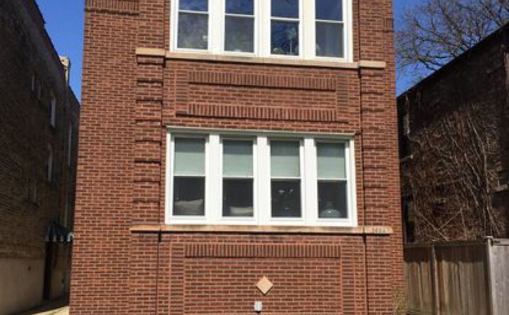 2604 W Argyle Street, Chicago