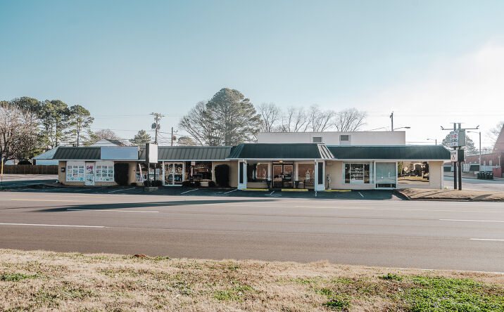 711 Woodward Ave, Muscle Shoals