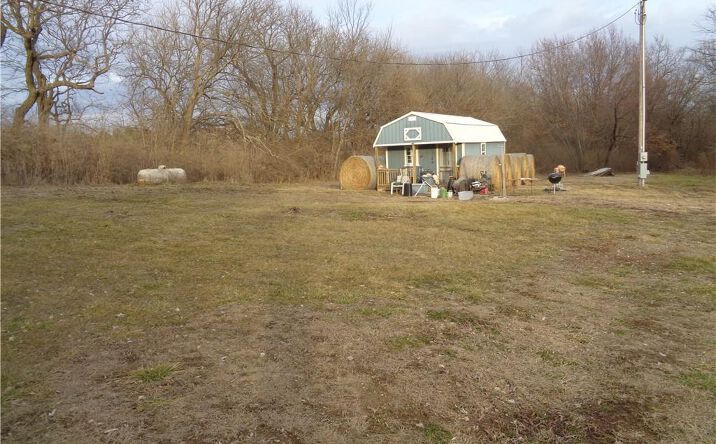 17463 Silvey Road, Lawson