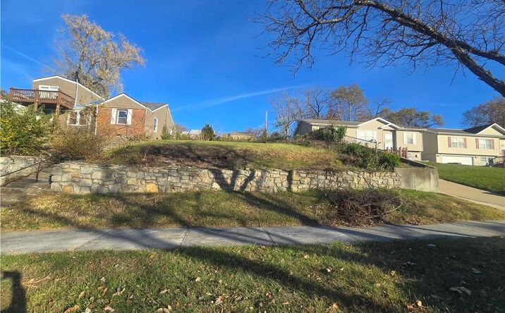 5321 Swope Parkway, Kansas City
