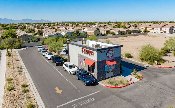 10755 Camelback Road, Phoenix
