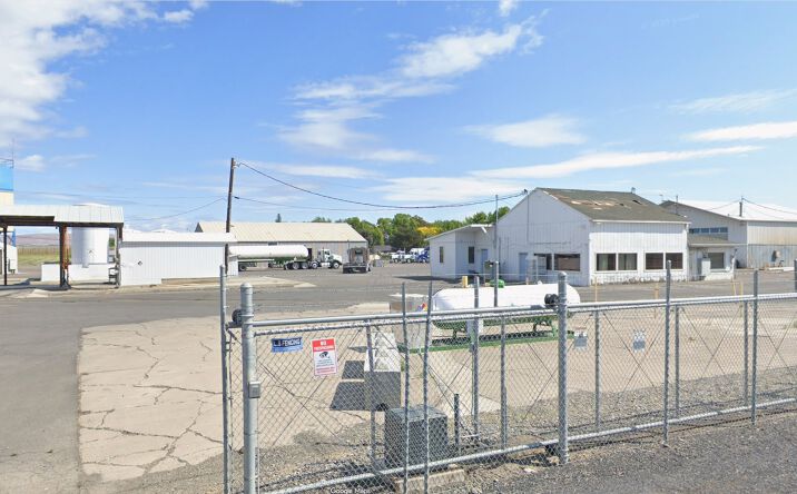 8031 Branch Road, Harrah