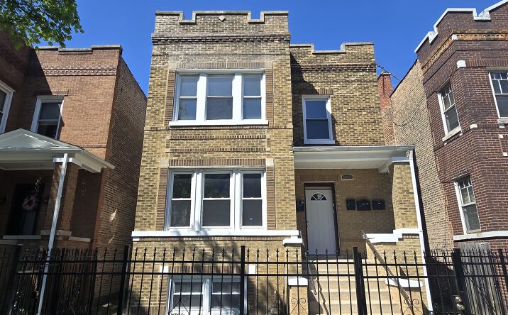 2246 N Lockwood Avenue, Chicago