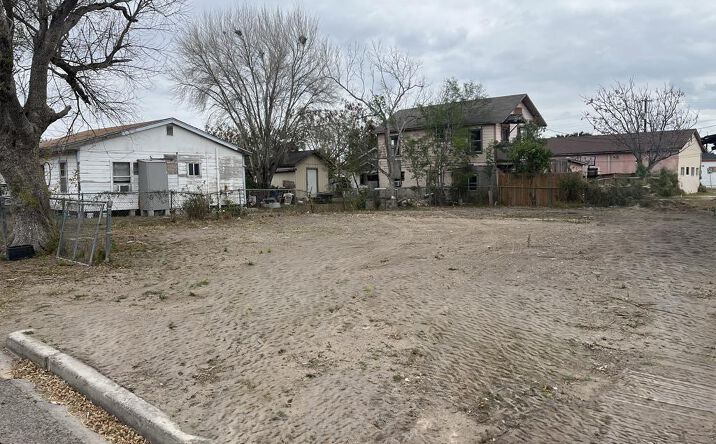 216 Tim Garcia Street, La Feria