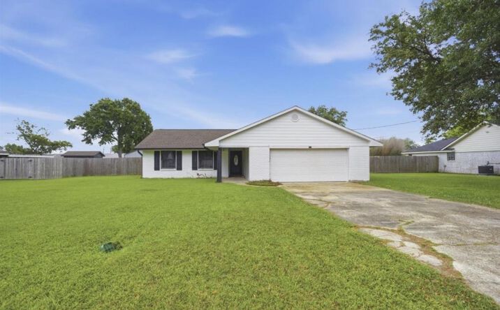 6519 Meadow Ridge Lane, Lake Charles