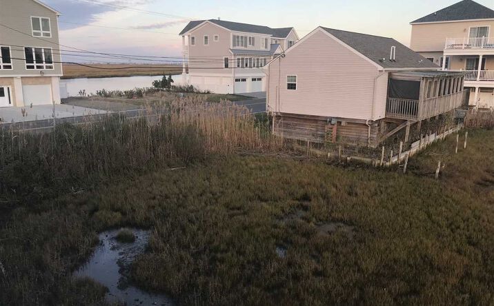 497 Avalon Boulevard, Avalon Manor