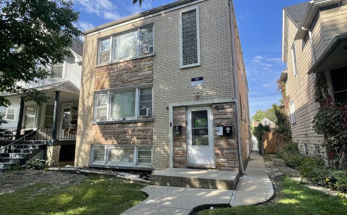 2328 N Lawndale Avenue, Chicago