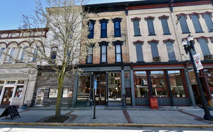 214 E Main Street, Lowell