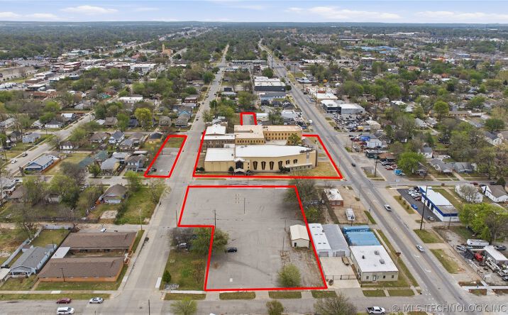 1915 E 3rd Street, Tulsa