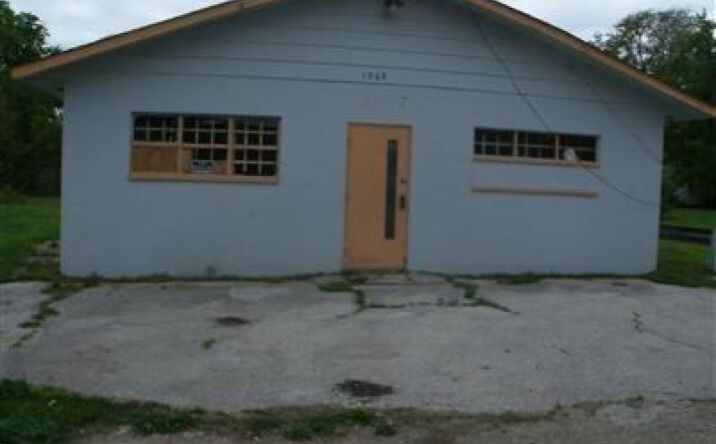 1069 Highland Avenue, Benton Harbor