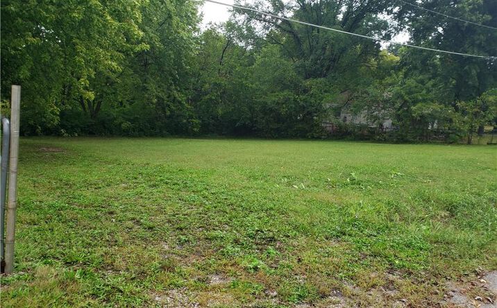 805 N Allen Road, Independence