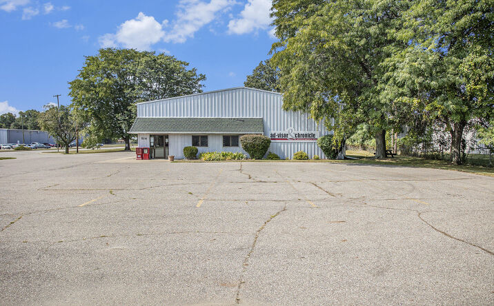 514 S Kalamazoo Avenue, Marshall