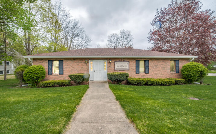 1002 N Eaton Street, Albion