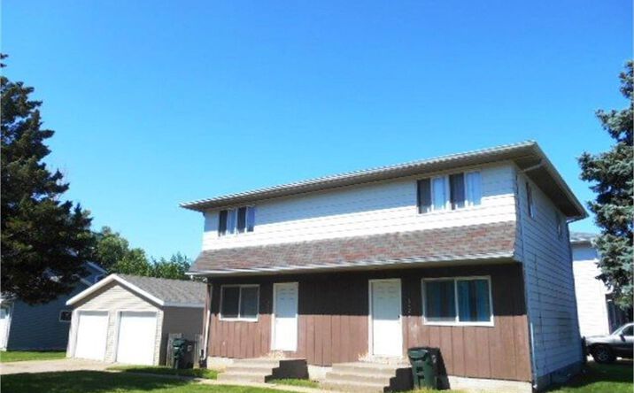 6424 SCOTT Street, Davenport