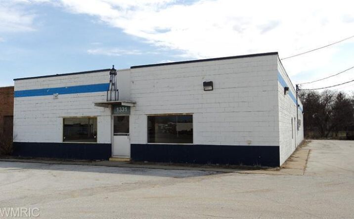 1331 M-139, Benton Harbor