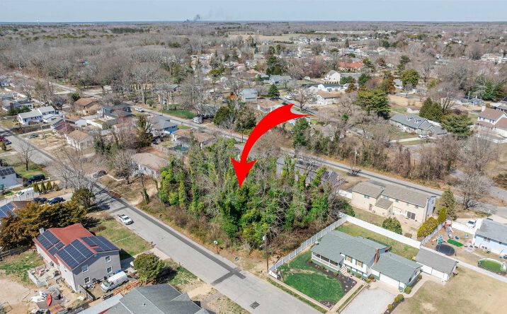 937 A Myrna Road, Erma