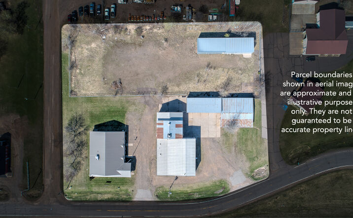 1895 Frontage Road, Mora