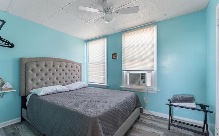107 E Magnolia Avenue, Wildwood