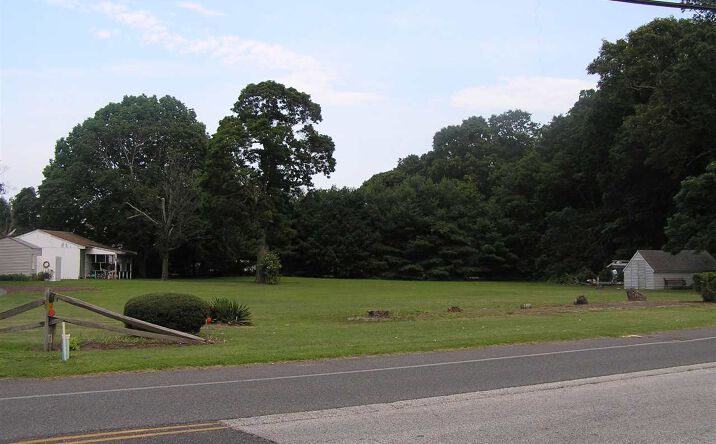 400 Shunpike Road, Cape May Court House