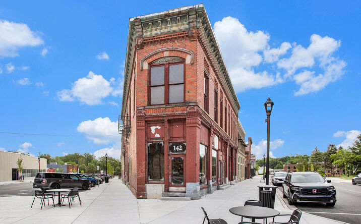 142 Brady Street, Allegan