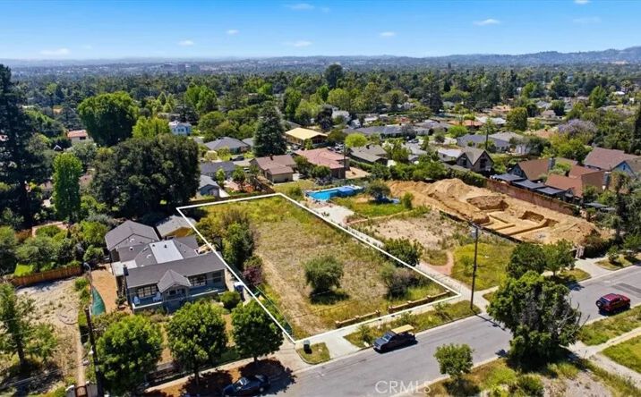 1286 E Calaveras, Altadena
