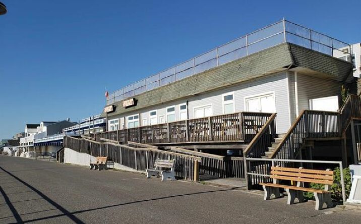 9 42nd Street, Sea Isle City