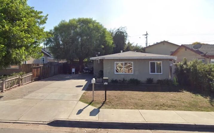 351-355 W 8th Avenue, Escondido