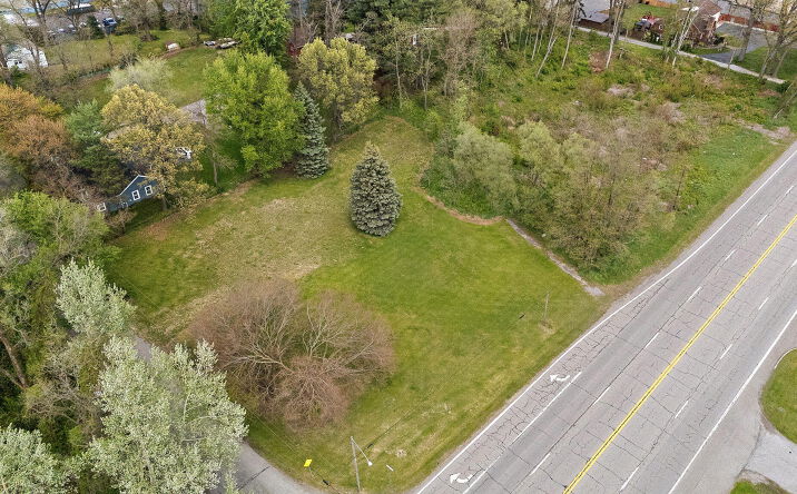 6396 Melton Road, Portage