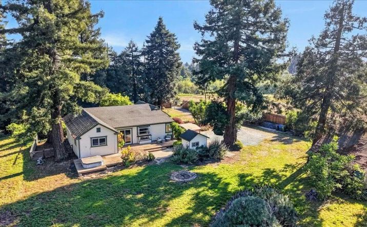 107 Paulsen Road, 15612