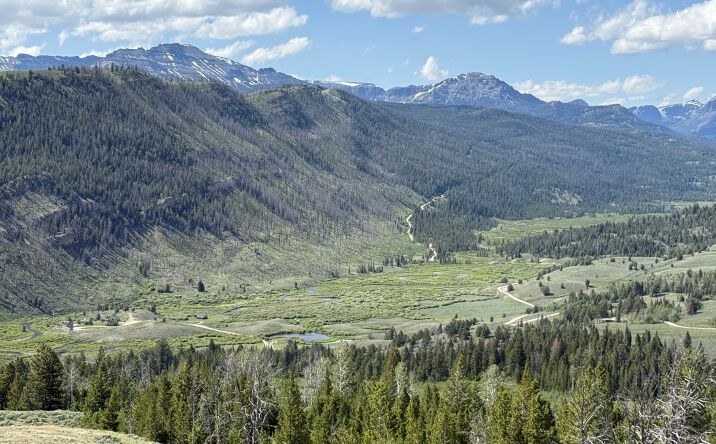 1648 HORSE CREEK RD, DUBOIS