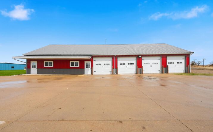 135 E Brown Drive, Avilla