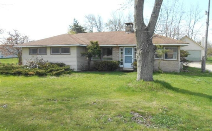 9343 Belding Road NE, Belding