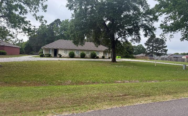 195 Gossom Switch Road, Wetumpka