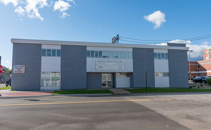 303 S Main St, Mishawaka