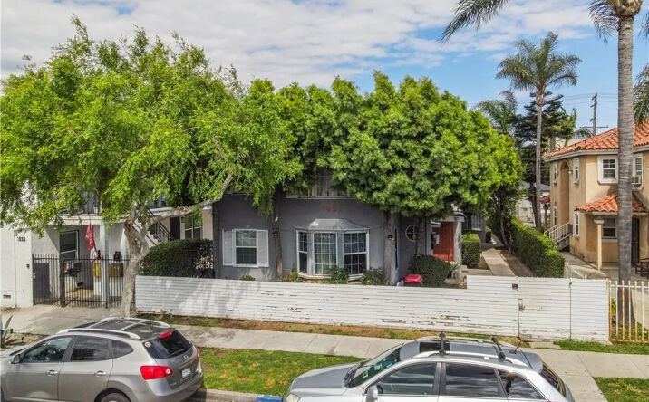 1952 Pine, Long Beach