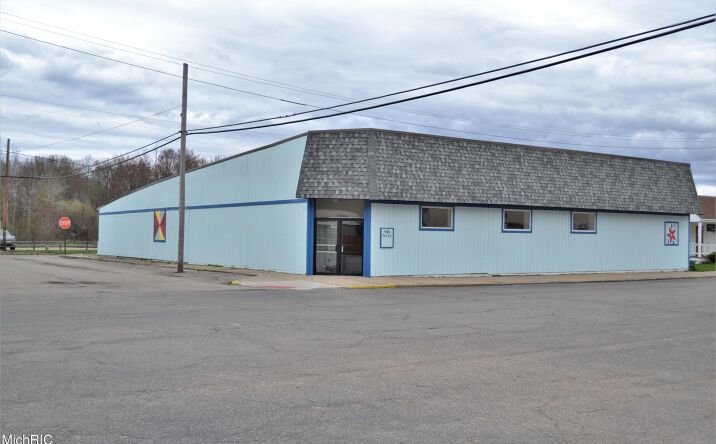 101 Northern Avenue, Barryton