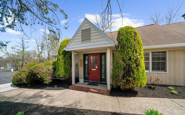 140 E Butler Ave, Chalfont