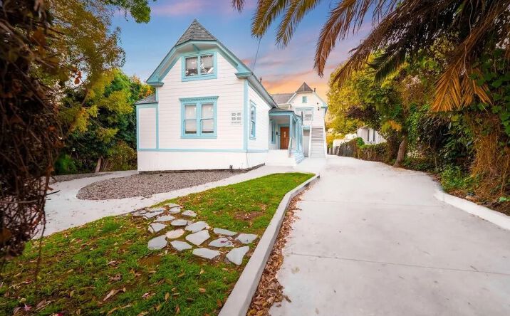 1033 E Santa Clara Street, Ventura