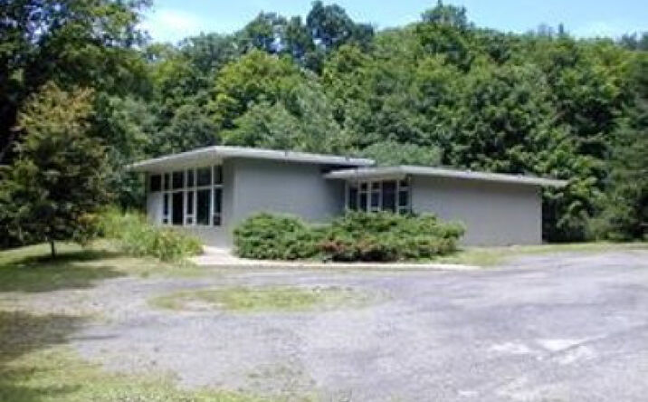 212 Bristol Road, Canaan