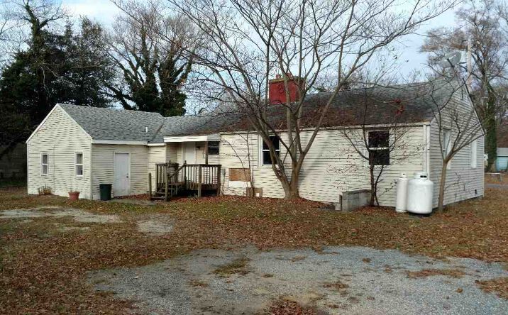 116 TOMLIN Avenue, Villas