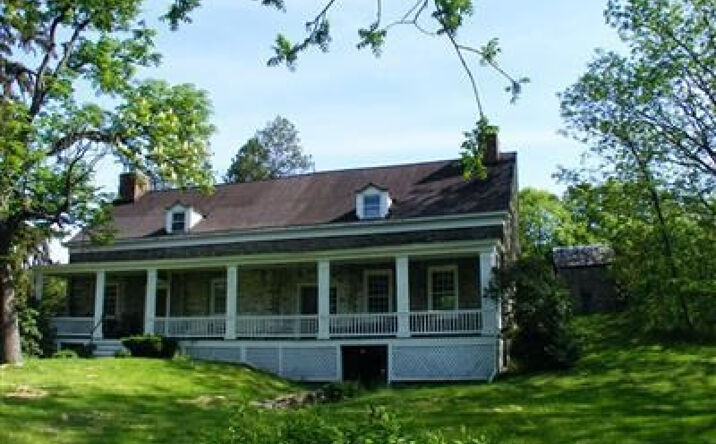 8748 RT 9W, Athens